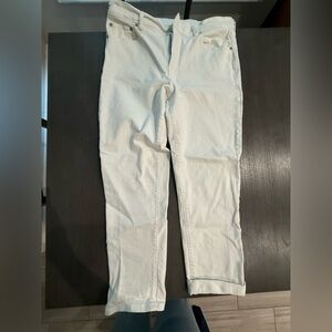 GAP Women's Crisp White Girlfriend Cut Jeans
